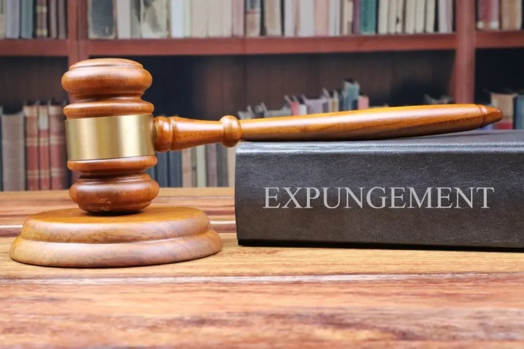 Who Qualifies for Expungement Under Texas Law